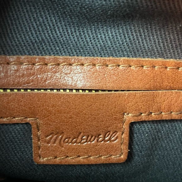 Madewell The Slim Brooklyn Crossbody Bag in Mini Leopard Calf Hair - Picture 6 of 10